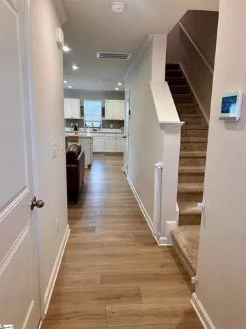 $2,075 | 247 Sarnesfield Way, Greenville, SC 29605