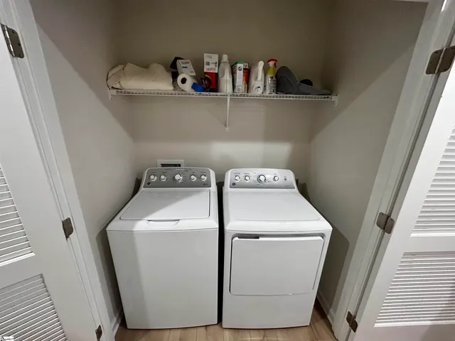 $2,075 | 247 Sarnesfield Way, Greenville, SC 29605