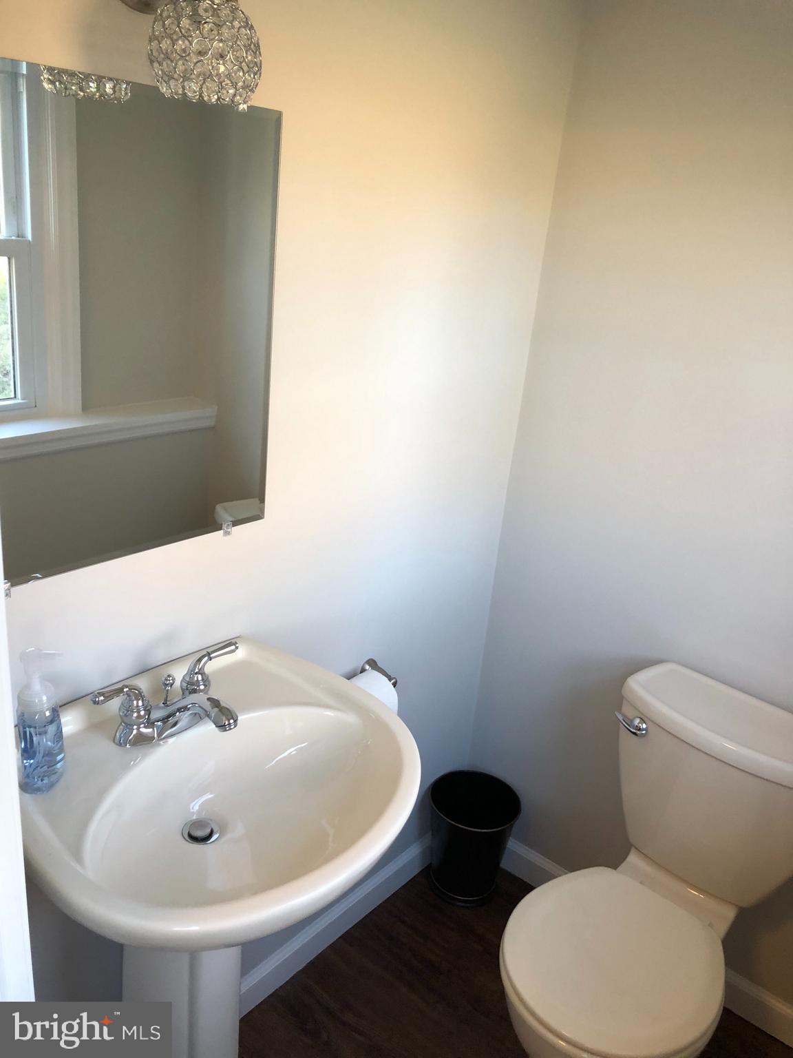 1252 Tulip Road Warminster, PA 18974 - Photo 13 of 17 Gallery Image 13