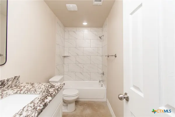 $1,450 | 806 White Meadow Lane, Unit B, Harker Heights, TX 76548