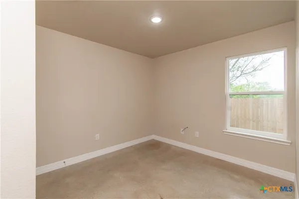 $1,450 | 806 White Meadow Lane, Unit B, Harker Heights, TX 76548