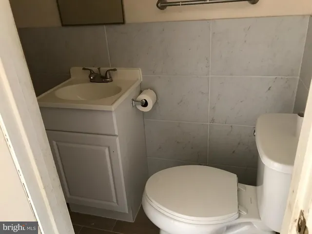 $1,499 | 1016 Franklin Street, Unit 2, Winchester, VA 22601