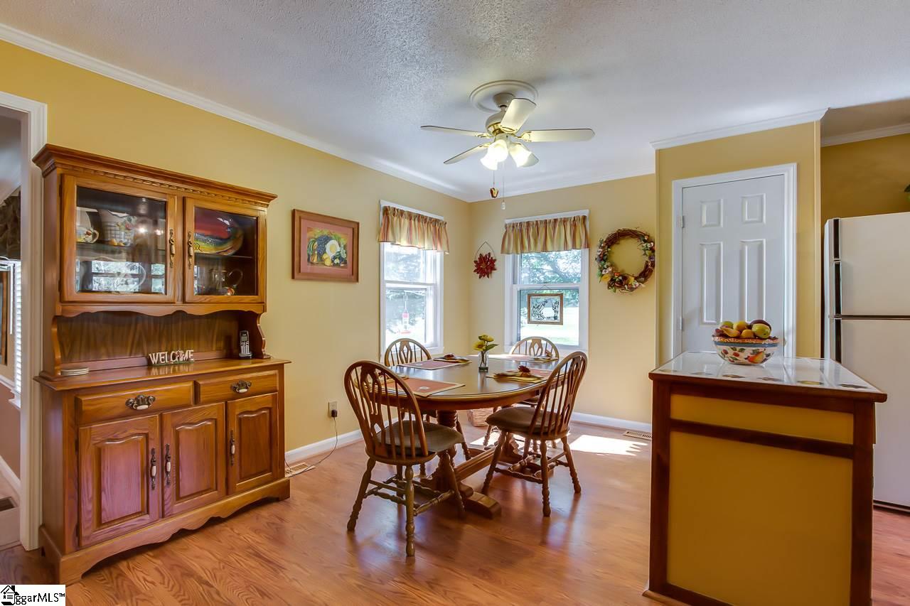 332 McKinney Road Simpsonville, SC 29681 - Photo 11 of 32 Gallery Image 11