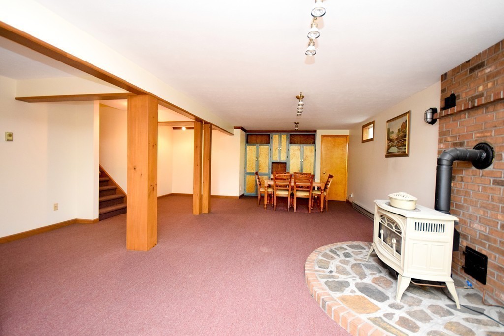 34 Fenton Road Monson, MA 01057 - Photo 12 of 25 Gallery Image 12