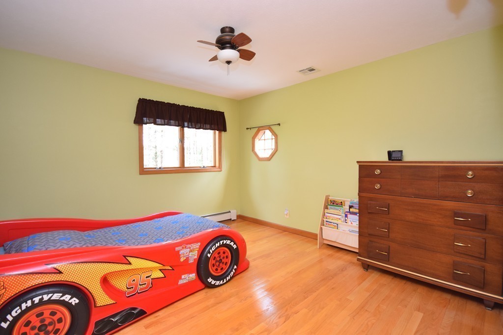 34 Fenton Road Monson, MA 01057 - Photo 10 of 25 Gallery Image 10