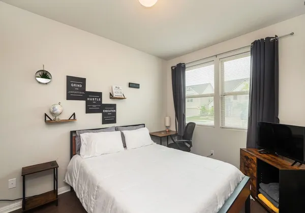 $3,800 | 111 Lyrebird Lane, Hutto, TX 78634