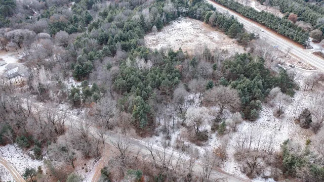 $79,900 | Pryse Drive, Unit 4, Waupaca, WI 54981