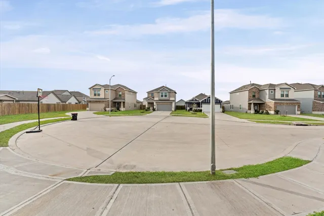 $2,395 | 1214 Mira Mar Court, Rosharon, TX 77583