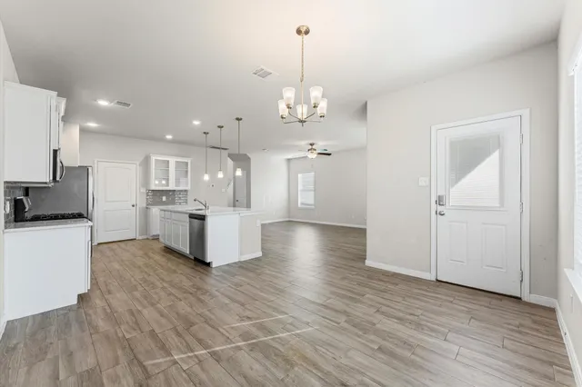 $2,395 | 1214 Mira Mar Court, Rosharon, TX 77583