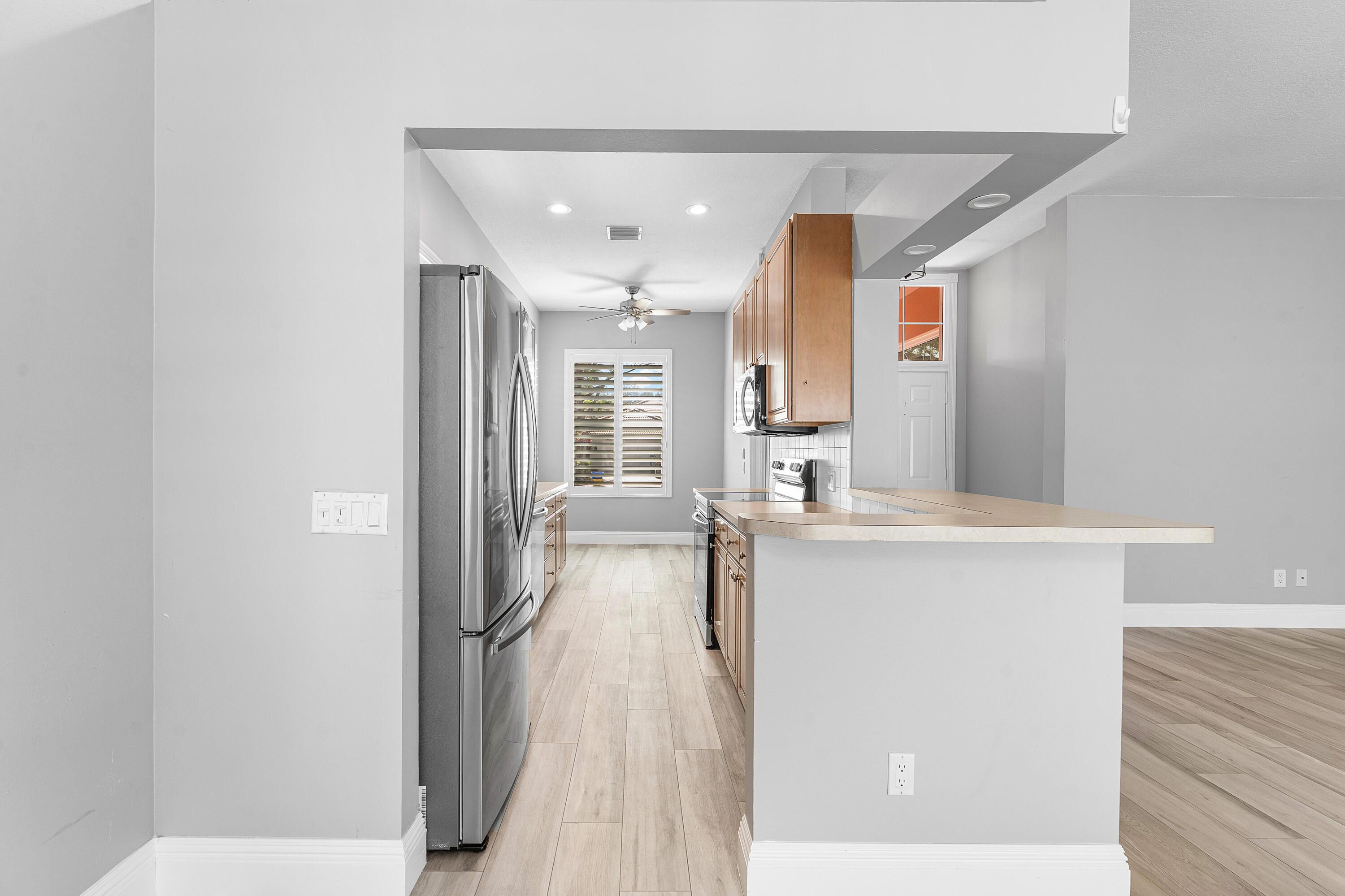 132 East Hampton Way Jupiter, FL 33458 - Photo 13 of 43 Kitchen