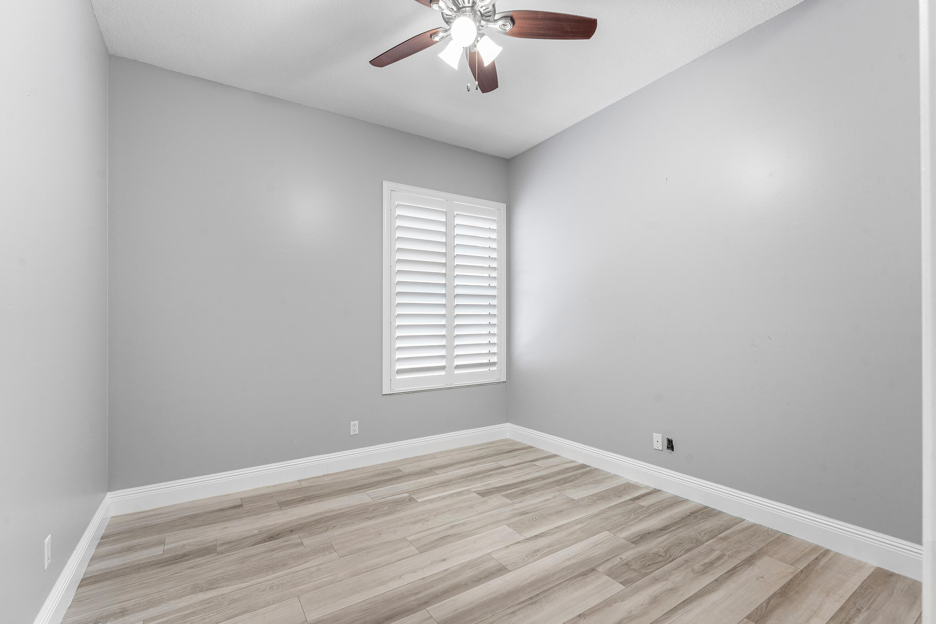 132 East Hampton Way Jupiter, FL 33458 - Photo 26 of 43 2nd Bedroom