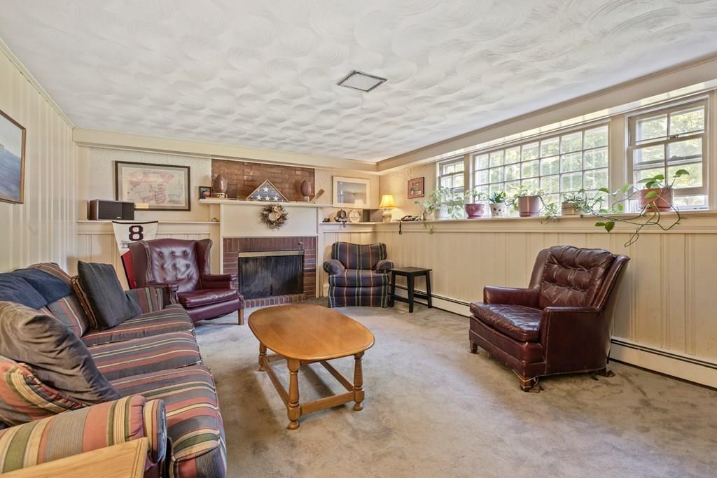 18 Winthrop Road Hingham, MA 02043 - Photo 23 of 34