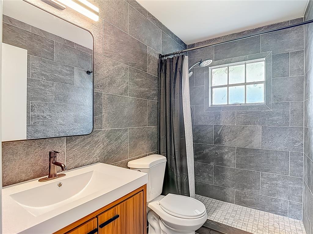 541 Edgehill Avenue Spring Hill, FL 34606 - Photo 19 of 38