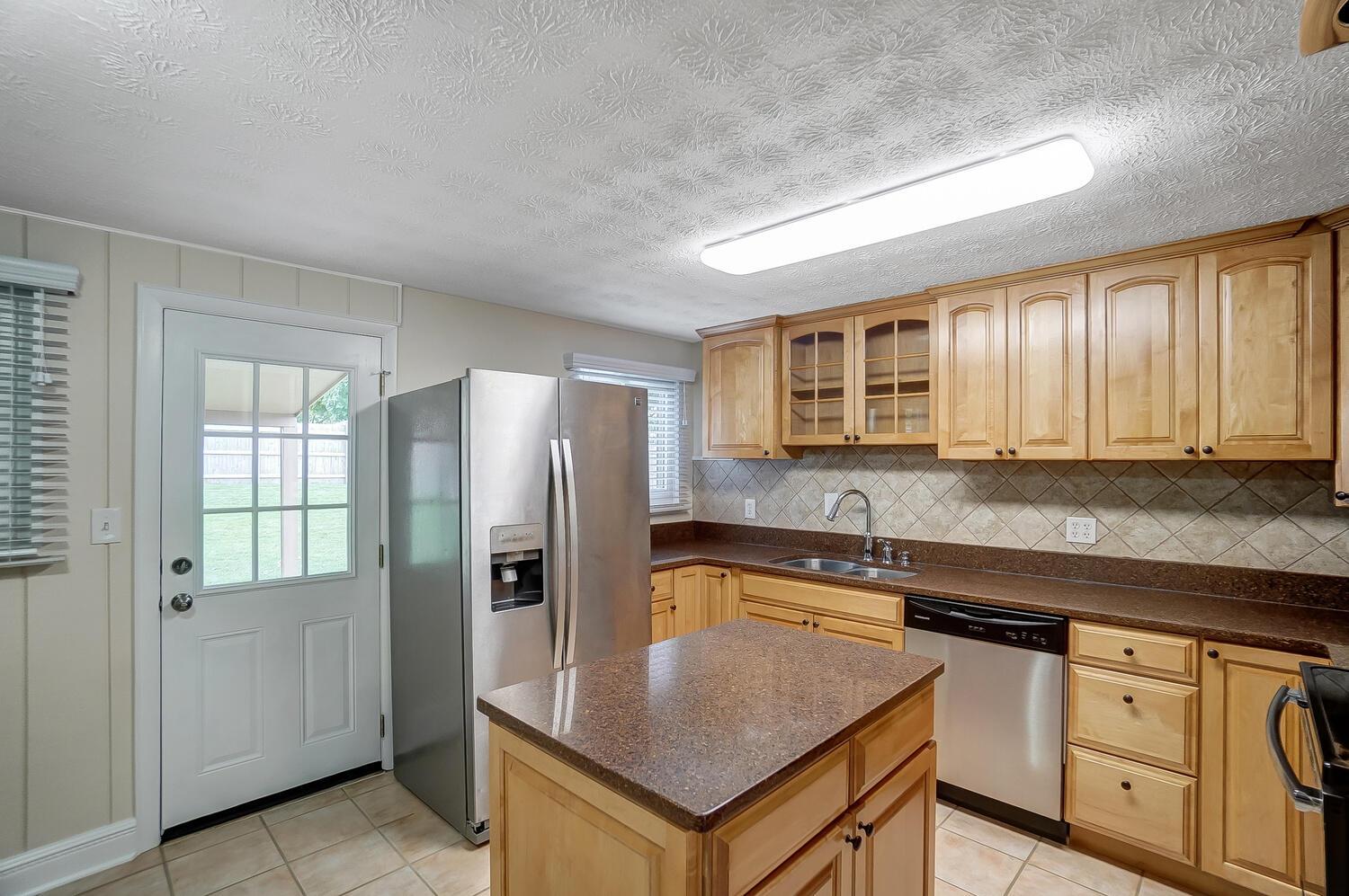 3581 Stockholm Road Westerville, OH 43081 - Photo 11 of 40