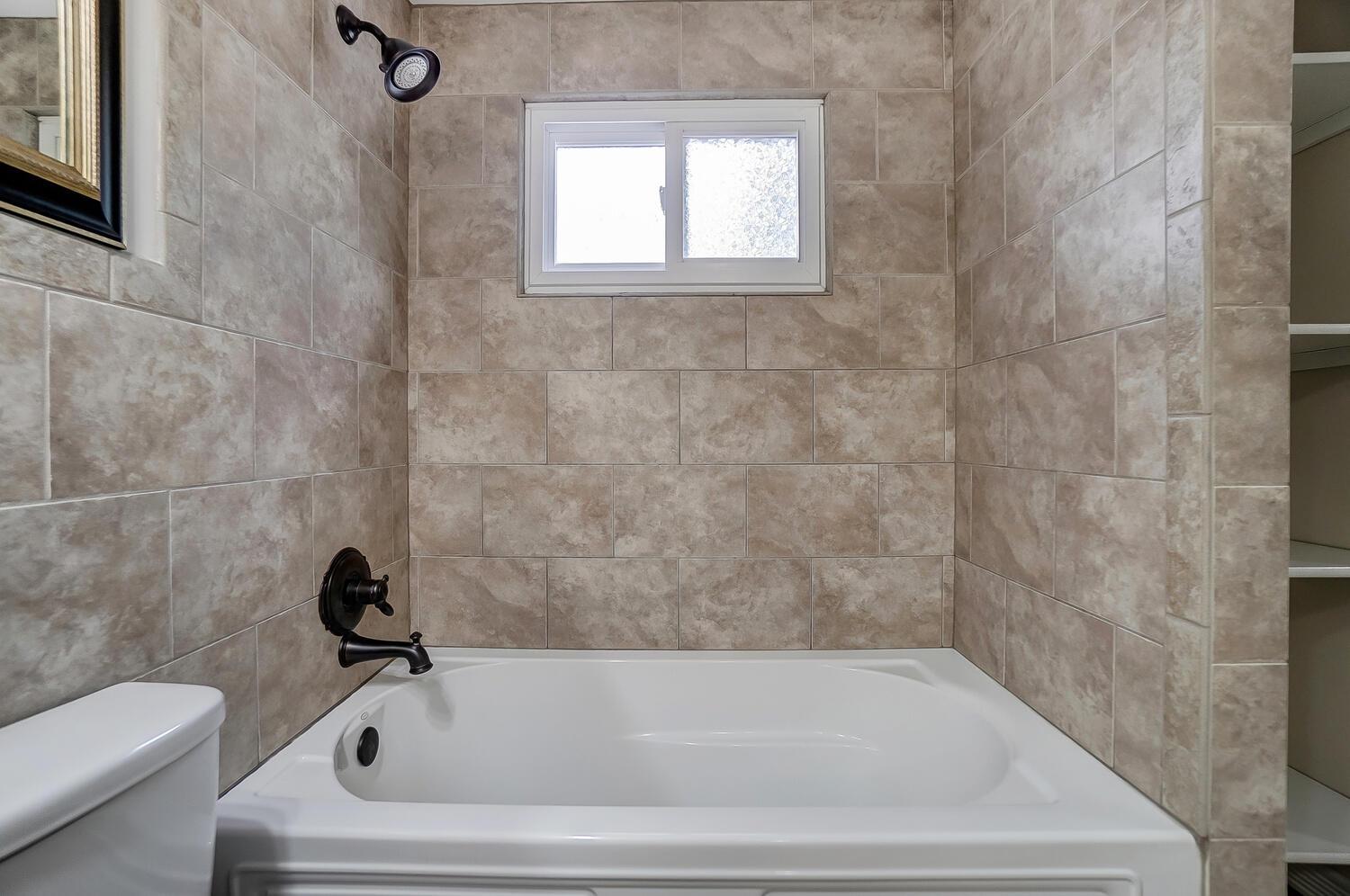 3581 Stockholm Road Westerville, OH 43081 - Photo 18 of 40