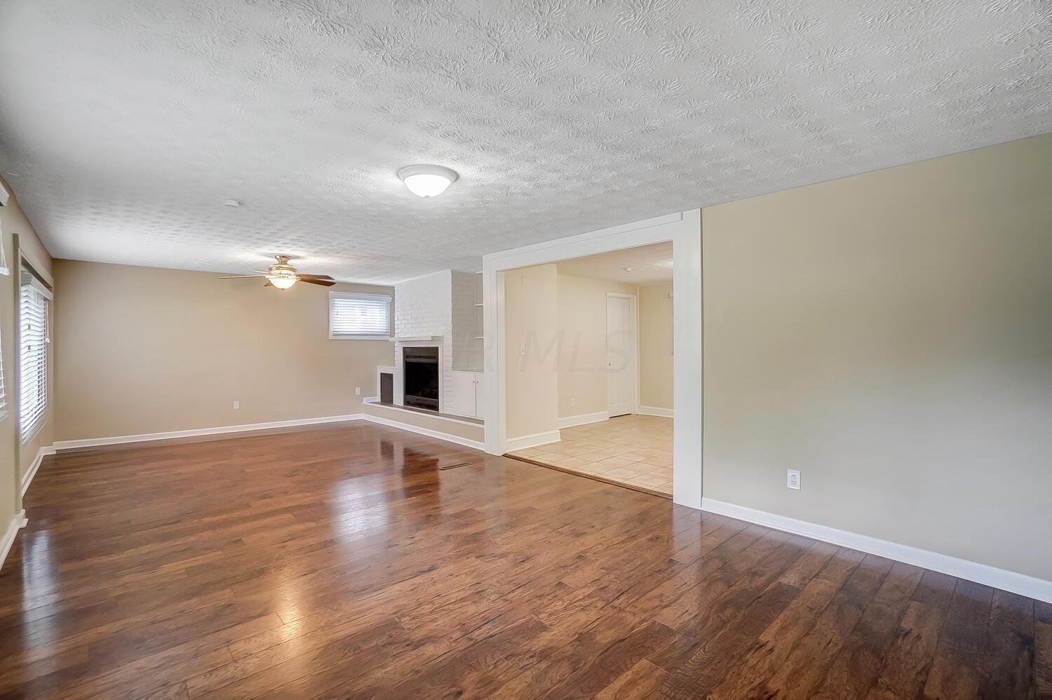 3581 Stockholm Road Westerville, OH 43081 - Photo 5 of 40