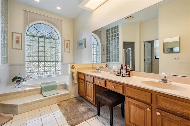 $815,000 | 1925 Schaer Way, Odessa, FL 33556