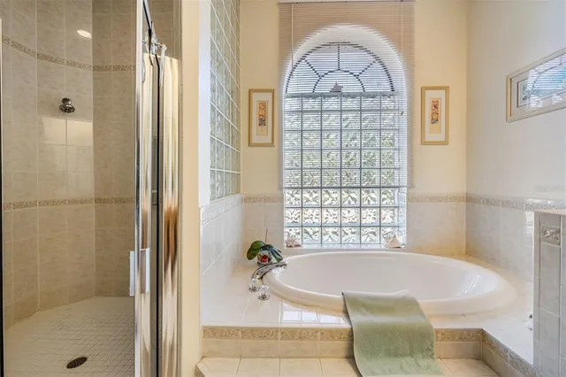 $815,000 | 1925 Schaer Way, Odessa, FL 33556