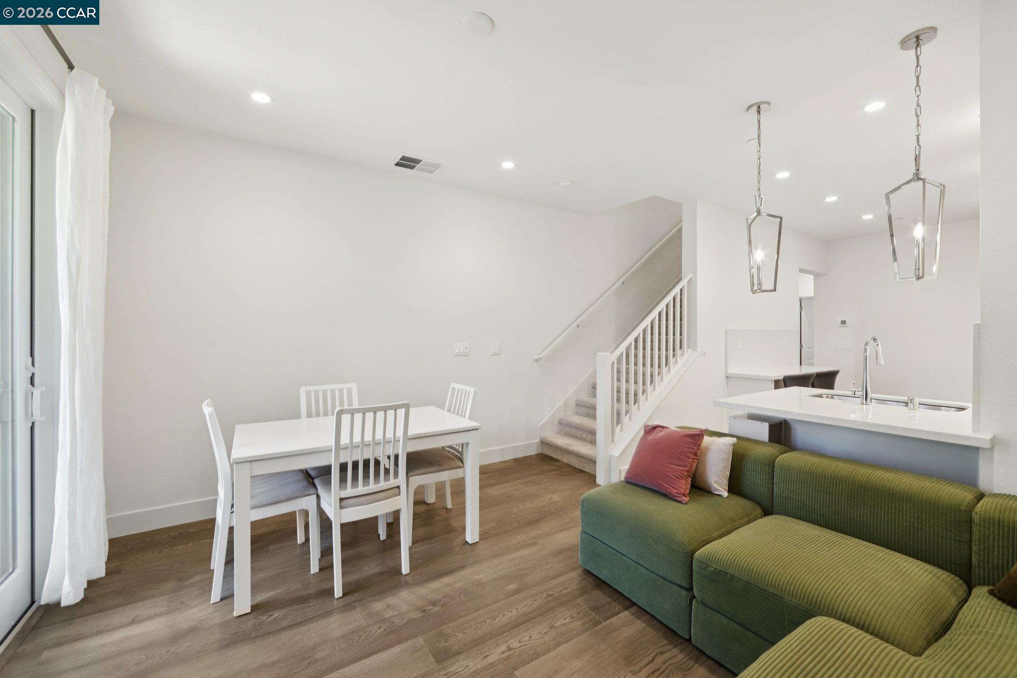 2742 Jones Road Walnut Creek, CA 94597 - Photo 6 of 50