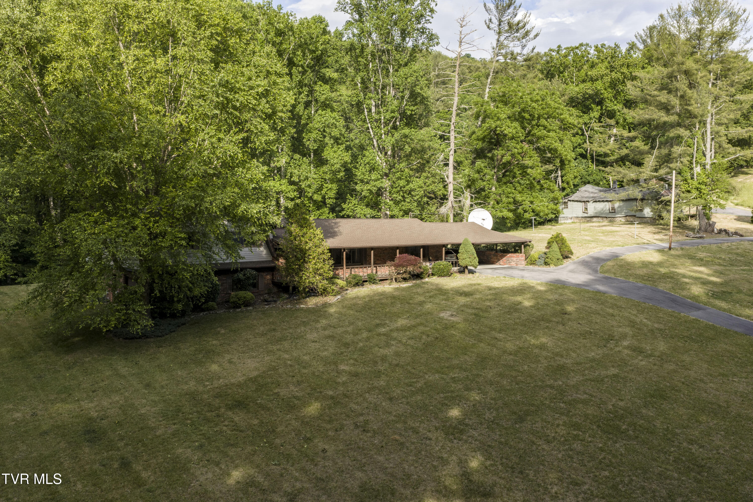128 Lum McIntosh Road Erwin, TN 37650 - Photo 4 of 106 LumMcinTosh-Aerials-3