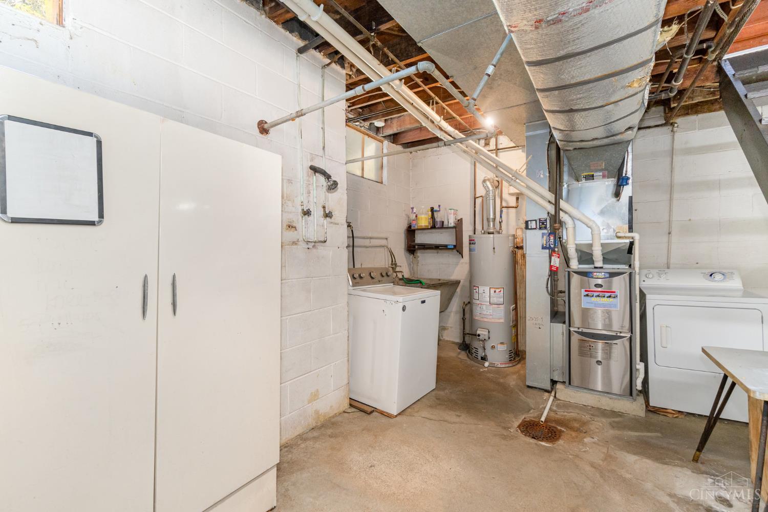 4300 Foley Road Cincinnati, OH 45205 - Photo 20 of 32