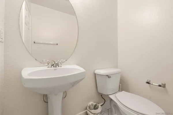 $1,100,000 | 1499 Enchante Way, Oceanside, CA 92056