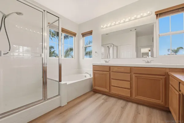 $1,100,000 | 1499 Enchante Way, Oceanside, CA 92056