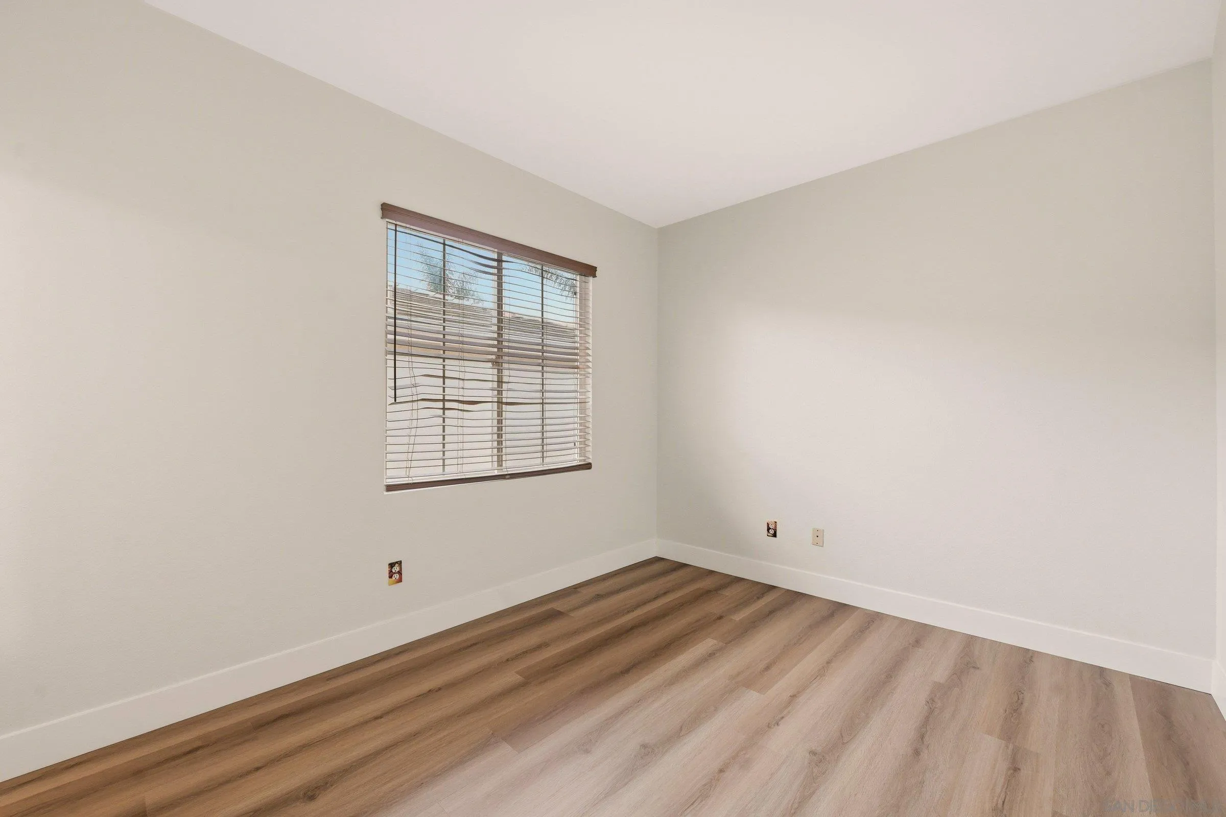 1499 Enchante Way Oceanside, CA 92056 - Photo 22 of 35