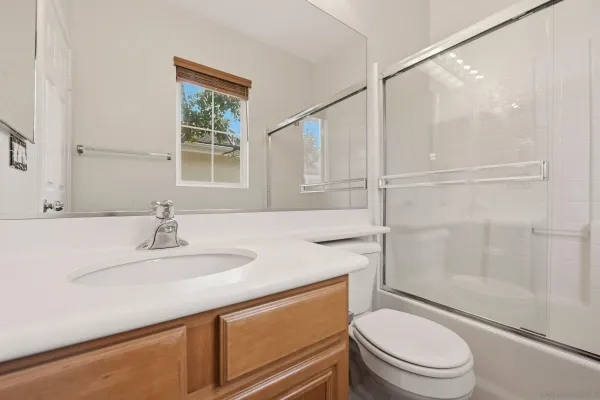 $1,100,000 | 1499 Enchante Way, Oceanside, CA 92056