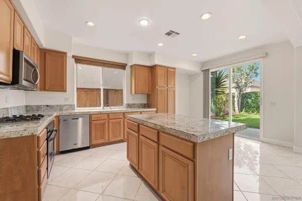 $1,100,000 | 1499 Enchante Way, Oceanside, CA 92056