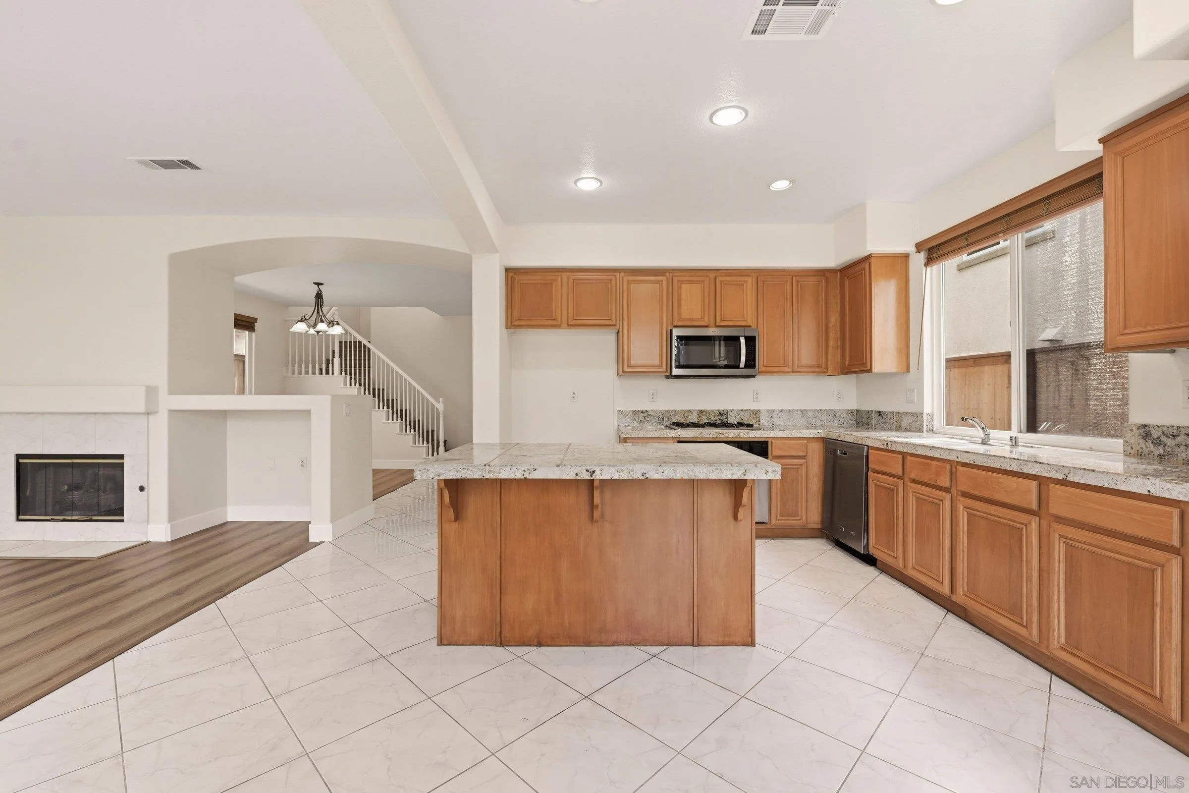 1499 Enchante Way Oceanside, CA 92056 - Photo 7 of 35