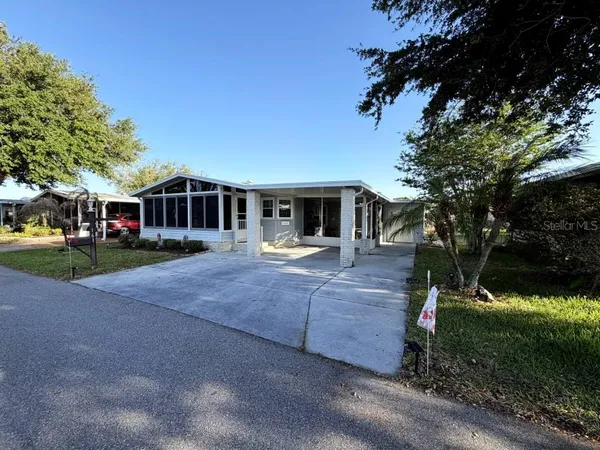 $2,100 | 161 Greenview Drive, Unit 161, Winter Haven, FL 33881