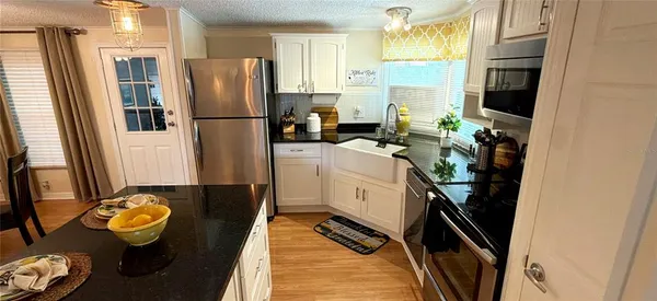 $2,100 | 161 Greenview Drive, Unit 161, Winter Haven, FL 33881