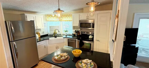 $2,100 | 161 Greenview Drive, Unit 161, Winter Haven, FL 33881