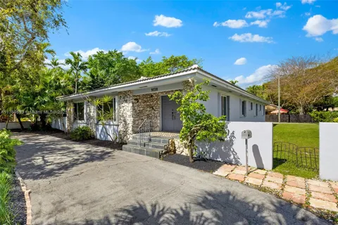 $1,495,000 | 9720 Biscayne Boulevard, Miami Shores, FL 33138