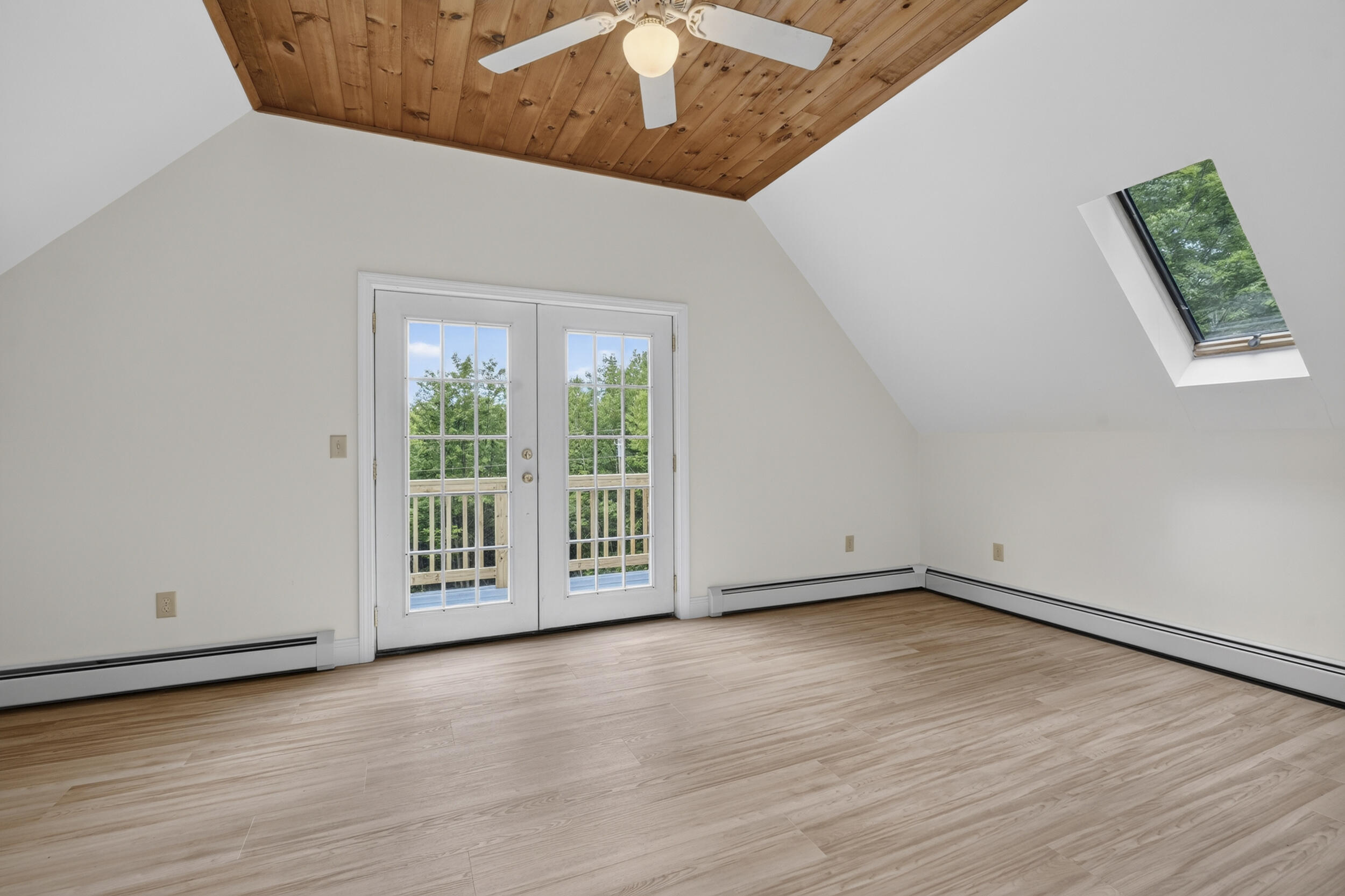 8 Hillside Avenue Harrison, ME 04040 - Photo 28 of 43