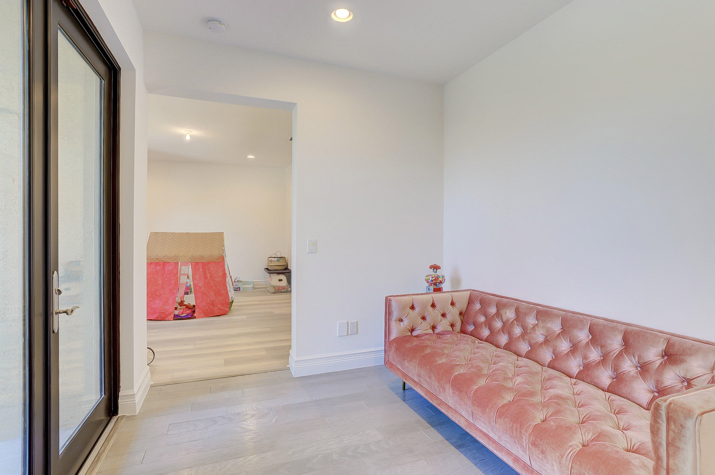 17322 Rosella Road Boca Raton, FL 33496 - Photo 54 of 70 Sitting area 5th Bedroom