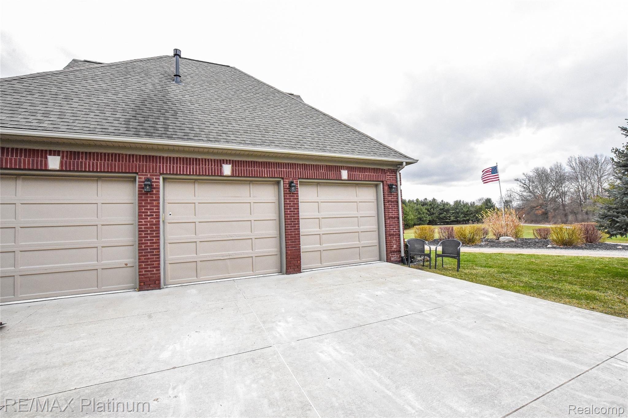 1410 Henderson Road Howell, MI 48855 - Photo 53 of 55 DSC_9719.jpg