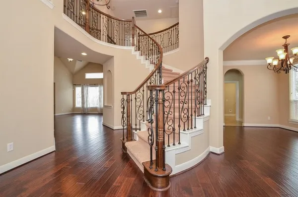 $4,200 | 510 McAllister Avenue, Sugar Land, TX 77479