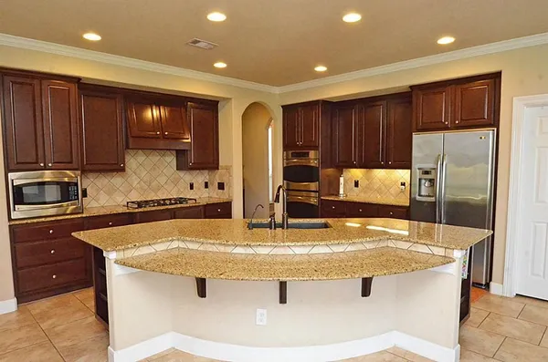 $4,200 | 510 McAllister Avenue, Sugar Land, TX 77479