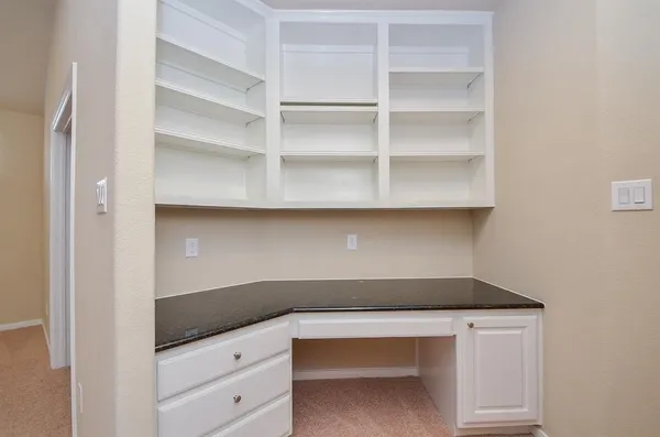 $4,200 | 510 McAllister Avenue, Sugar Land, TX 77479