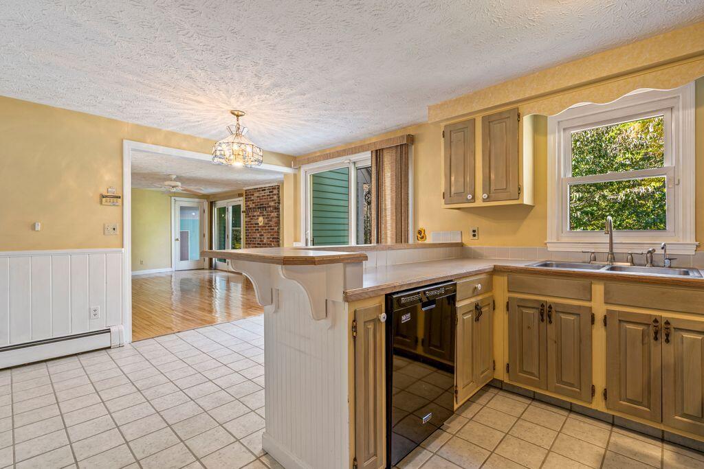 75 Running Hill Road Scarborough, ME 04074 - Photo 11 of 64 14_DSC05568