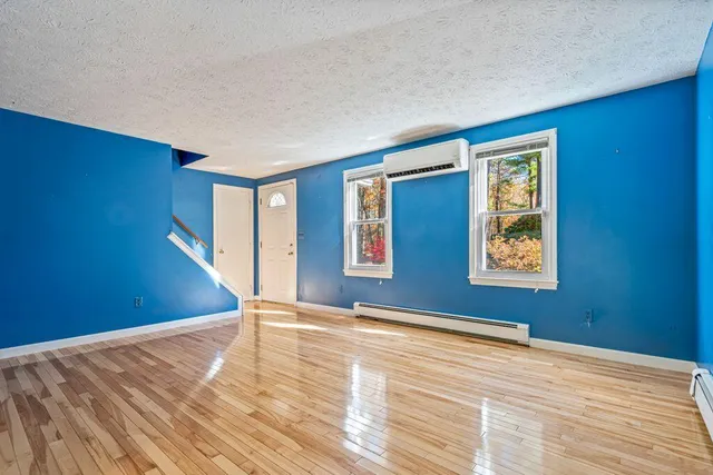 $879,000 | 75 Running Hill Road, Scarborough, ME 04074