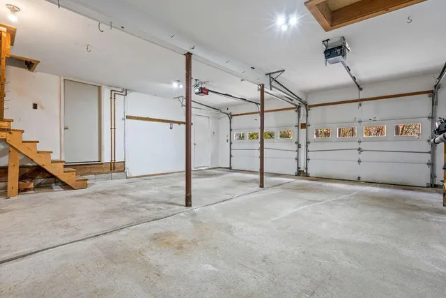 $879,000 | 75 Running Hill Road, Scarborough, ME 04074