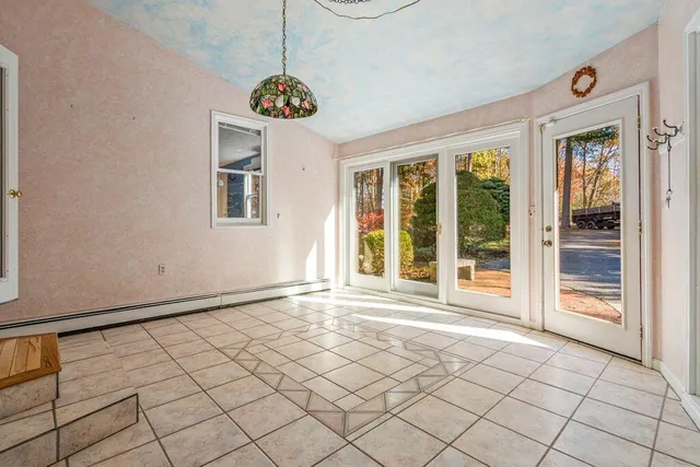 $879,000 | 75 Running Hill Road, Scarborough, ME 04074