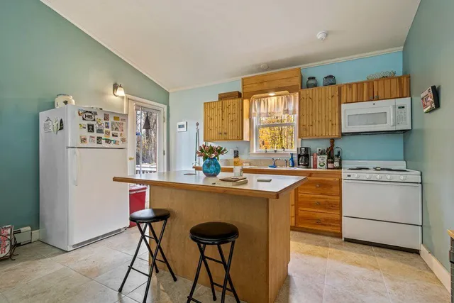 $879,000 | 75 Running Hill Road, Scarborough, ME 04074