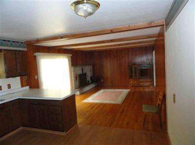 3325 Miller Road Flint, MI 48503 - Photo 6 of 9 20159708-5.JPG