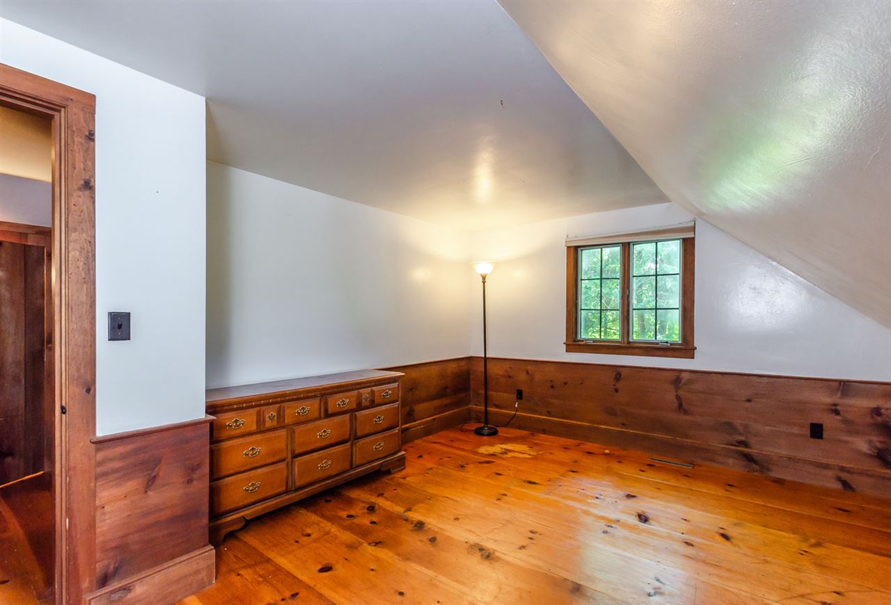 321 Old County Farm Road Wilton, NH 03086 - Photo 23 of 39