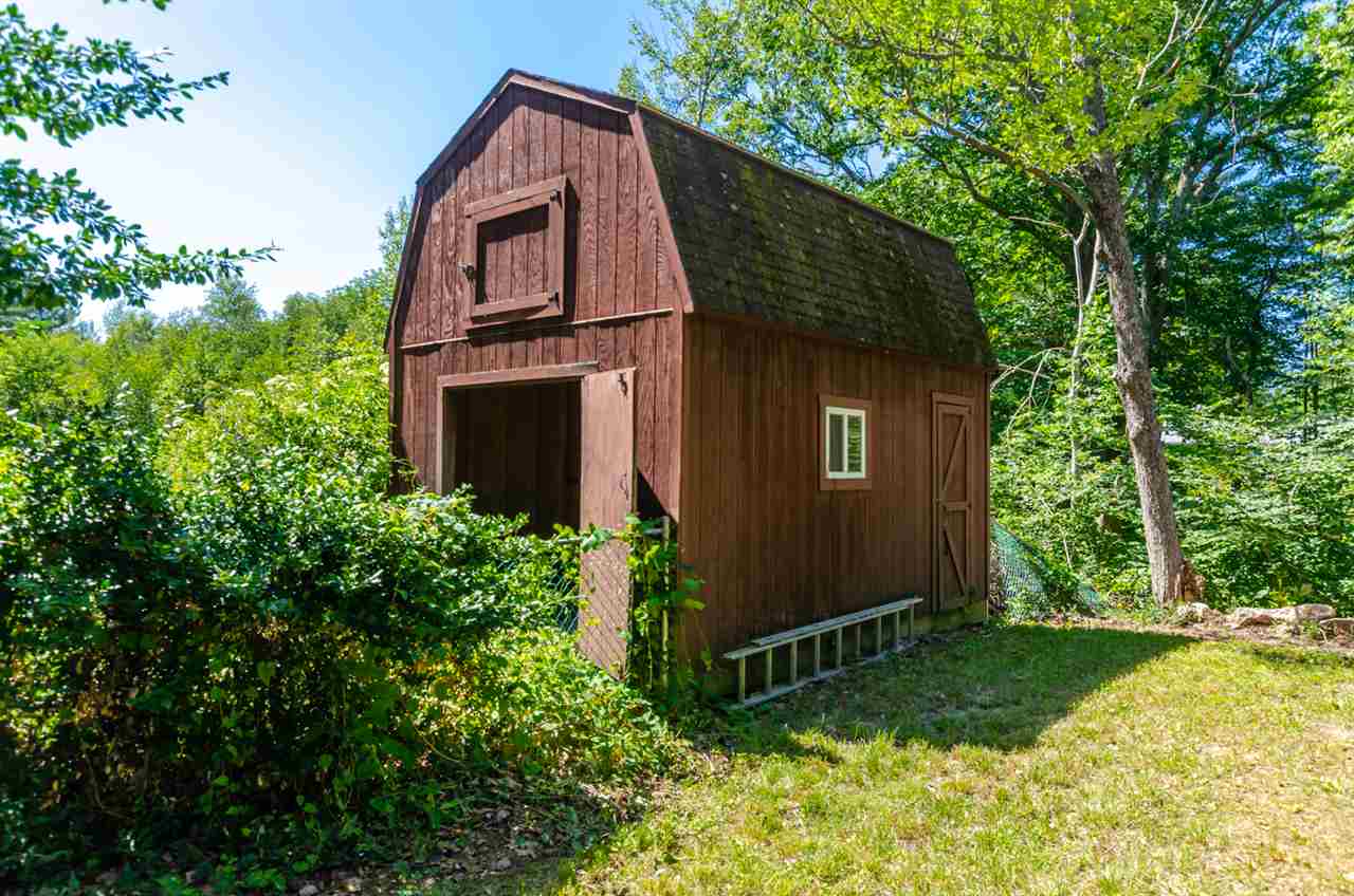 321 Old County Farm Road Wilton, NH 03086 - Photo 37 of 39