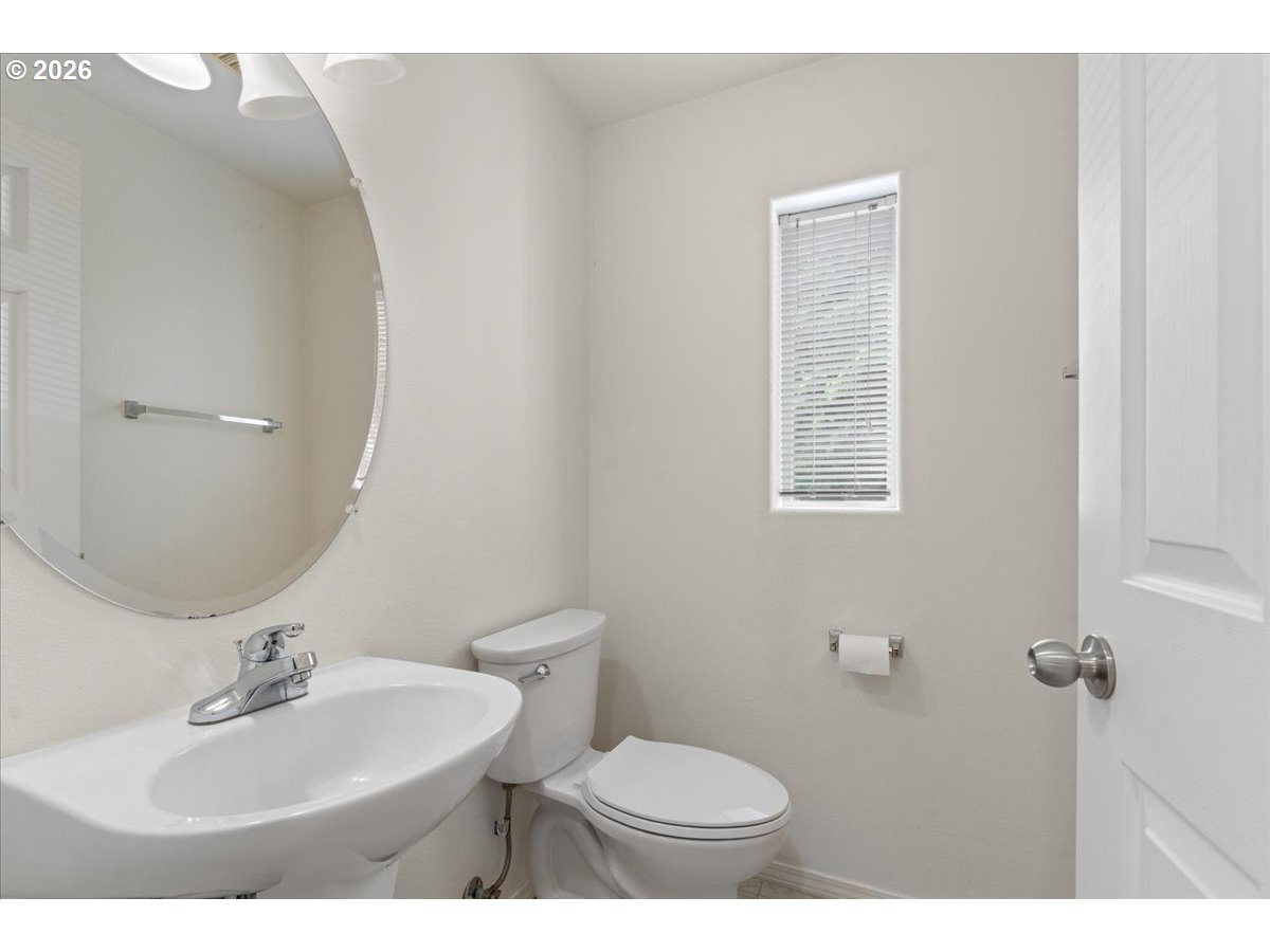 13700 Southwest Scholls Ferry Road, Unit 103 Beaverton, OR 97007 - Photo 22 of 37 Bedroom, Primary